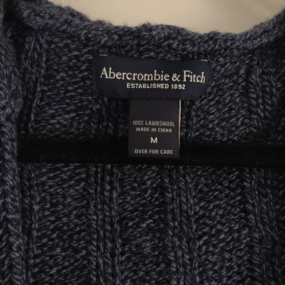Chunky Sweater - Picture 3 of 5
